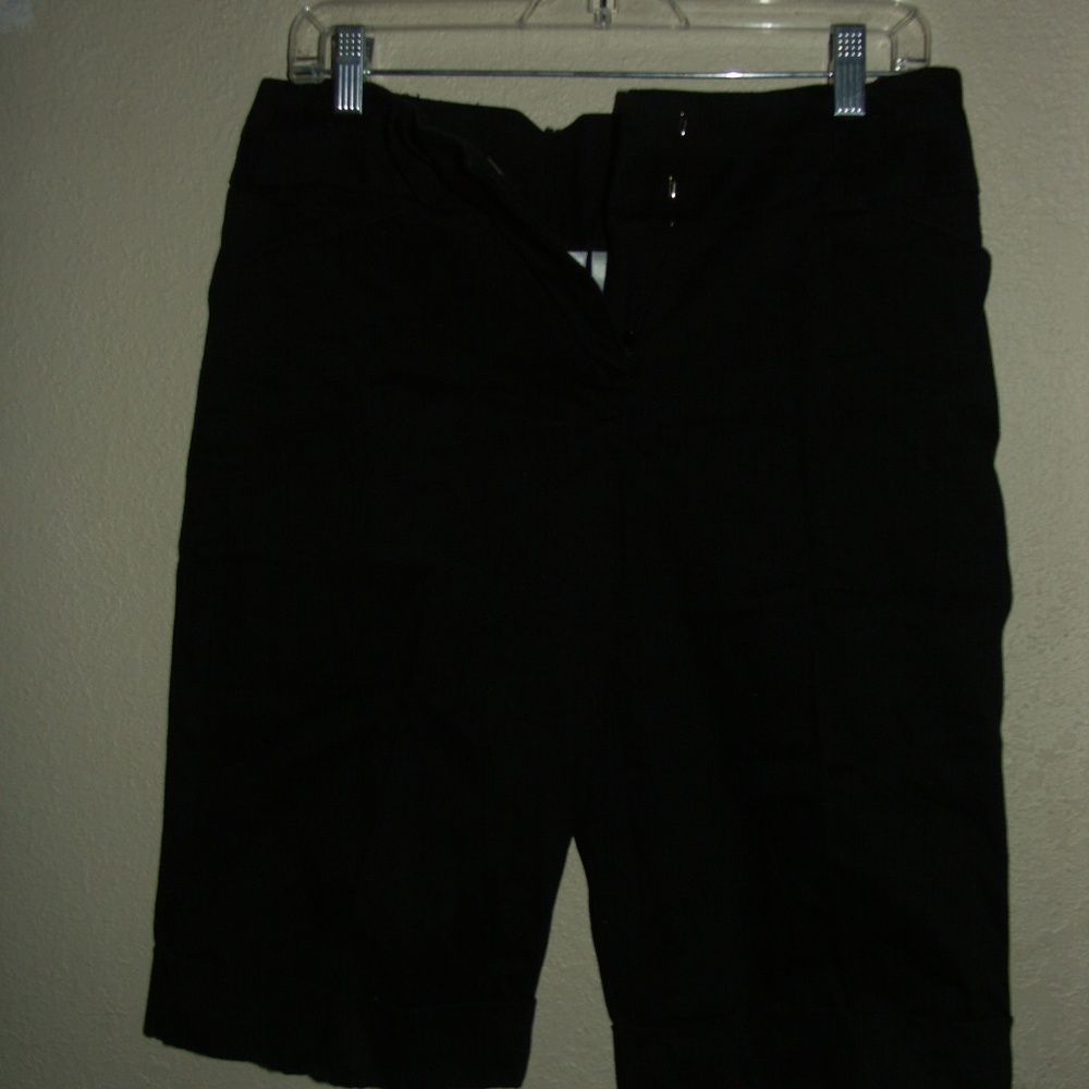 Worthington Stretch 12" inseam shorts Sz 6